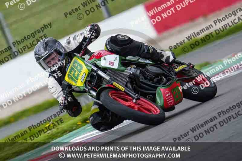 donington no limits trackday;donington park photographs;donington trackday photographs;no limits trackdays;peter wileman photography;trackday digital images;trackday photos